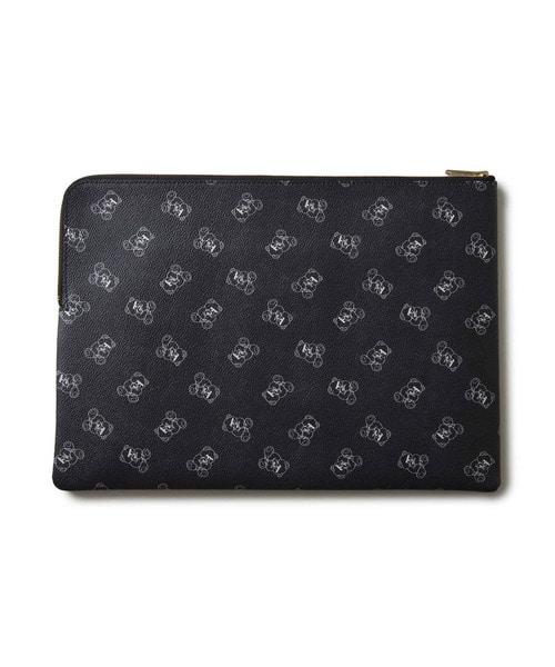 PVC総柄POUCH_A4 UBEAR
